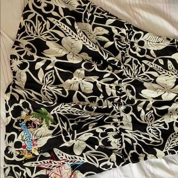 2 dresses ! - Picture 3 of 8